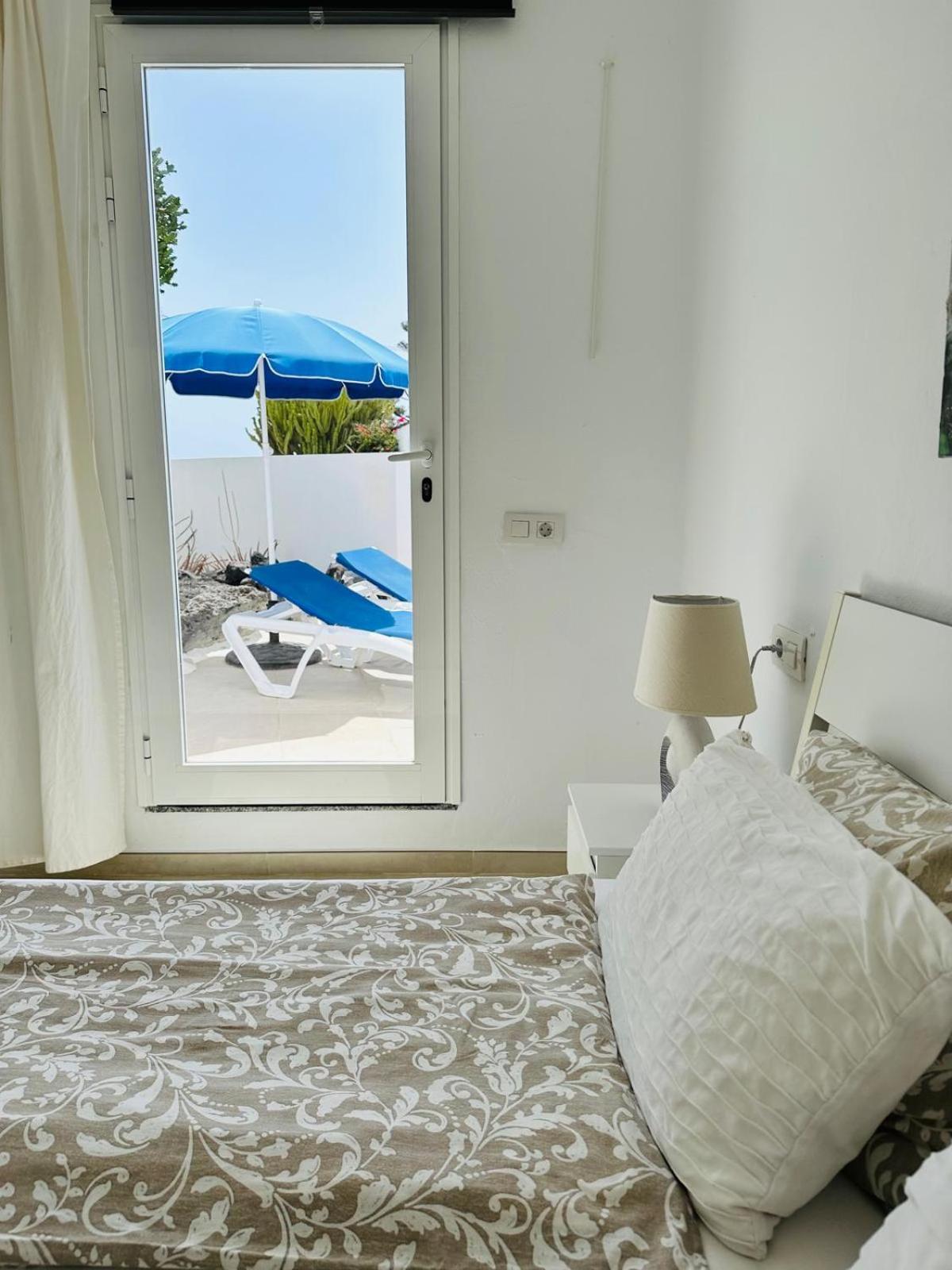 Apartment Luna Nudist Place Чарко-дель-Пало Экстерьер фото