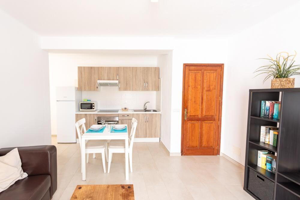Apartment Luna Nudist Place Чарко-дель-Пало Экстерьер фото